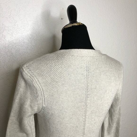 Cabi light gray mix knit button front v neck cardigan size Extra Small XS #3161 - Picture 11 of 16